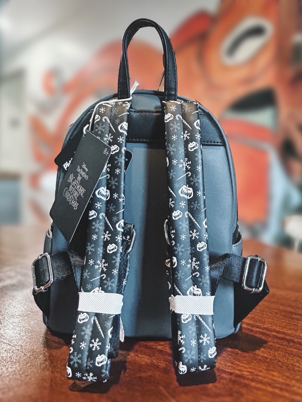 Disney The Nightmare Before Christmas Loungefly Backpack & Wallet Snowglobe NWT - Picture 4 of 11